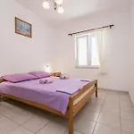 Nada Apartamento Murter