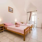 Nada Apartamento *