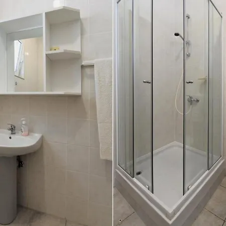 Kopriva Apartment Murter