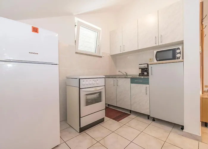 Nada Apartament Murter