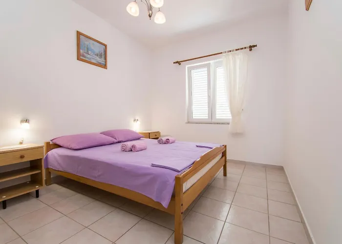 Nada Apartamento Murter